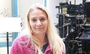 profe Profesora de Folklore Iva Cvetko visitará Punta Arenas