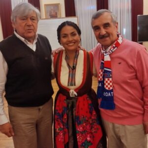 Programa de Chilevisión Sabingo visitó nuestro club